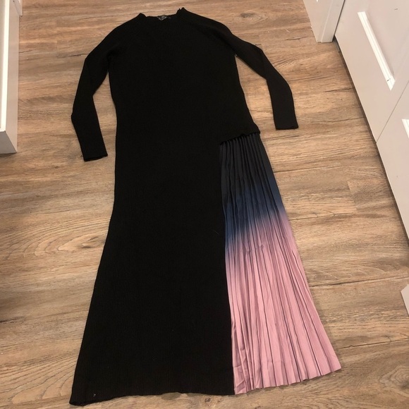 NWOT Dalia McPhee Sweater Dress Black Pleated Ombré Blue & Pink Panel 1X - Picture 2 of 8